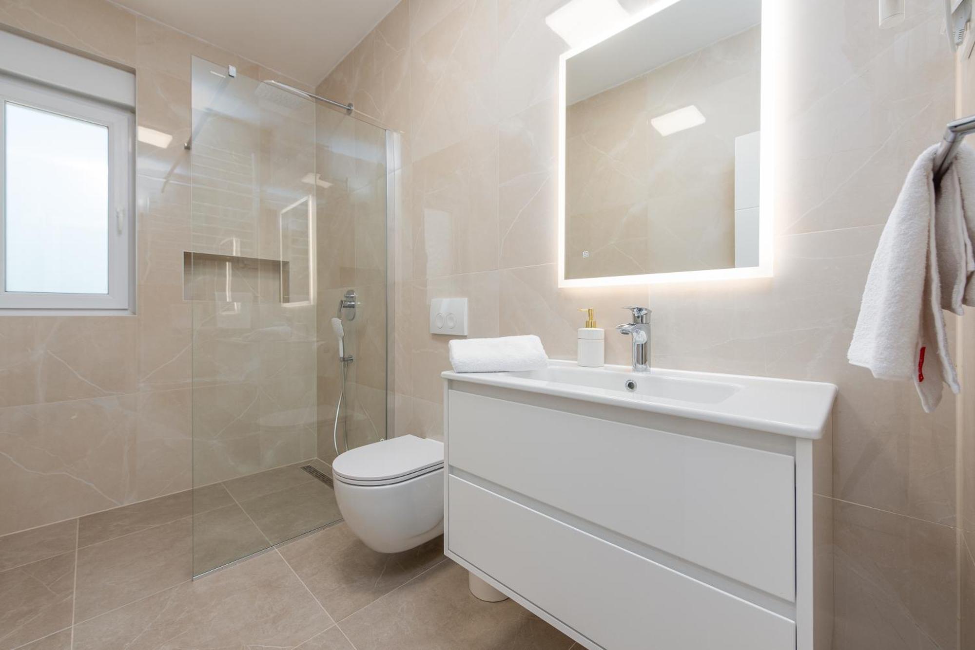 Apartments Menalo Elegance Затон Екстер'єр фото