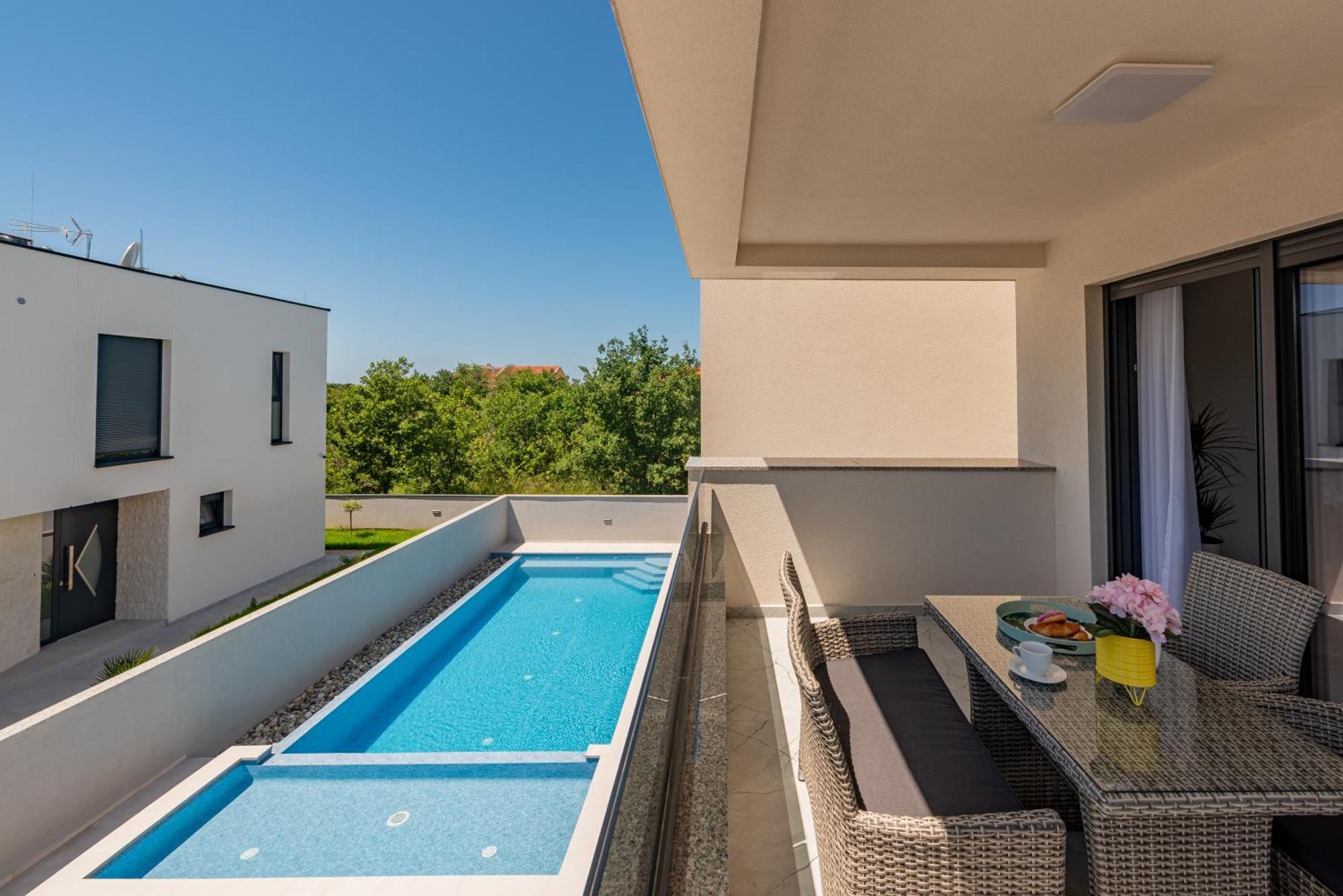 Apartments Menalo Elegance Затон Екстер'єр фото